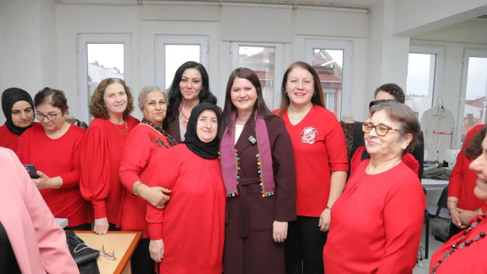 KADIN EDİRNE BÜYÜYOR: KADIN MERKEZLERİNE YOĞUN İLGİ